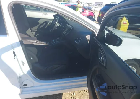 2015 Chrysler 200 Limited from USA, damaged, VIN 1C3CCCAB9FN587286